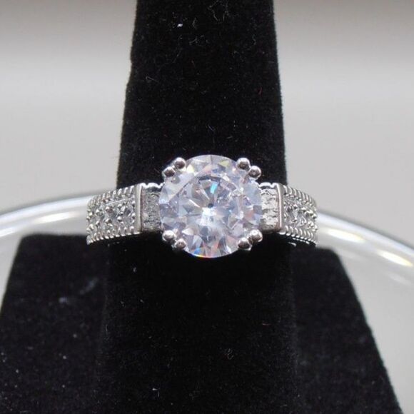 925 Sterling Silver CZ Solitaire Ring, Size 5.5 – Classic Sparkle - Picture 1 of 5